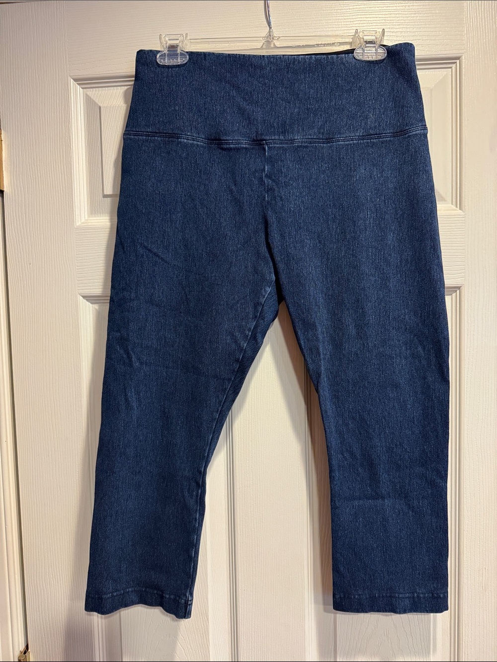 Lysse Dark Blue Pull-On Cropped Jeans
